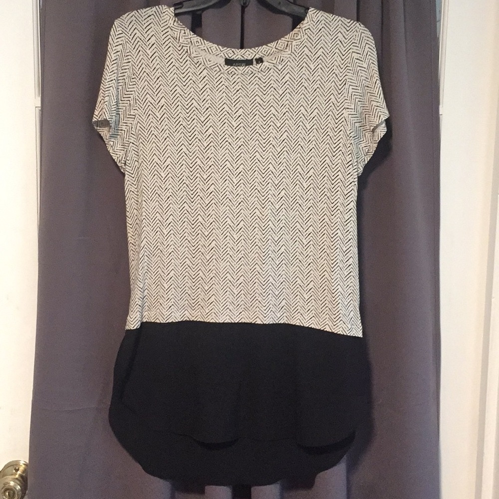 Short sleeve business casual blouse